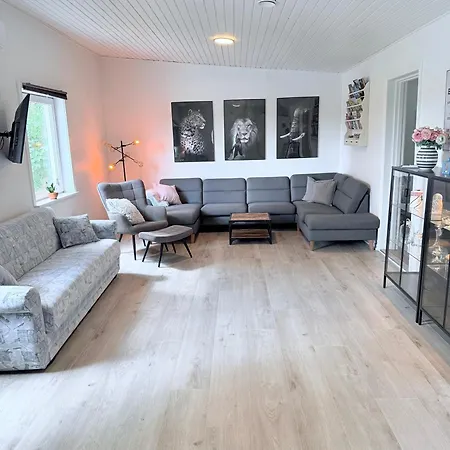 Det Lille Hus Willa *